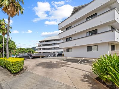 2860 Waialae Ave APT 211