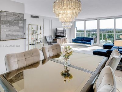 100 Bayview Dr APT 617