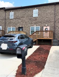 653 Clubhouse Dr