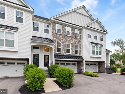 4113 Addison Ct