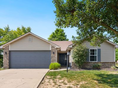 8827 Goshawk Ln