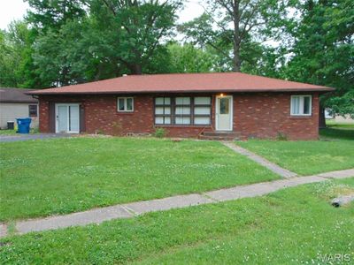 410 East St