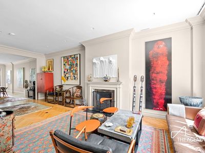131 W 95th St