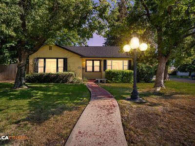 1500 W College Avenue