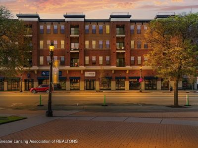 500 E Michigan Ave #415