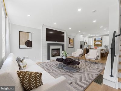 5365 Priscilla St