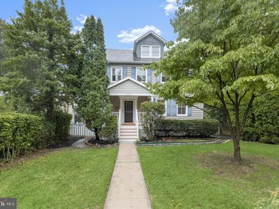 923 Arran Rd