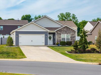 1010 Raccoon Ln
