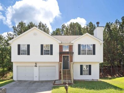 7410 Petunia Dr