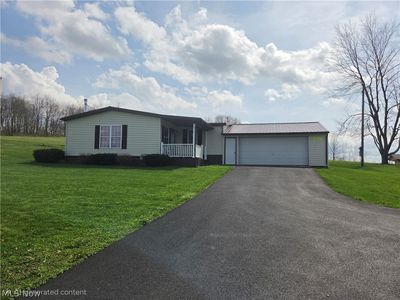 Property at 38147 Hunter Camp Rd, Lisbon, OH