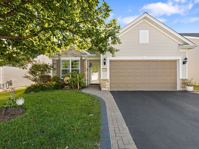 860 Cascade Falls Dr