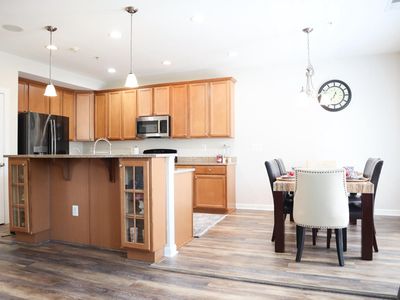 207 Community Center Ave #207