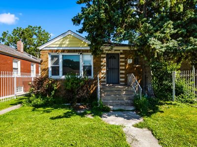 524 W 127th Pl
