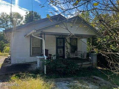 118 W Moody Ave