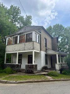 195 Prospect Ave