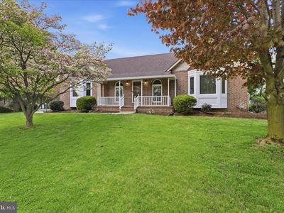 1813 Winston Dr
