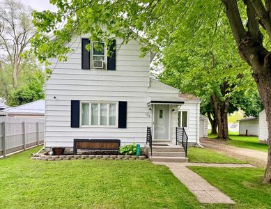 102 Wilson St