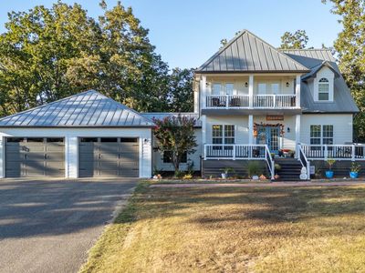 480 Fairway Ln