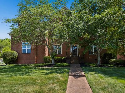 1570 Woodberry Ct