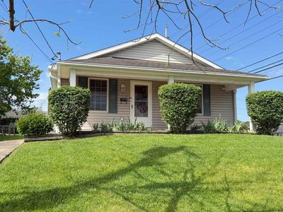 1205 E Main St