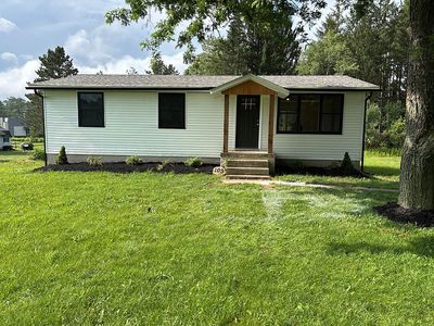 109 Arbutus Ln
