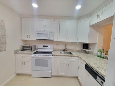 5945 Del Lago Circle