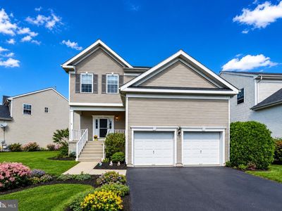 64 Fountayne Ln