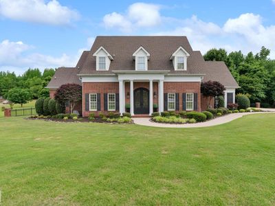 4221 Clubhouse Dr