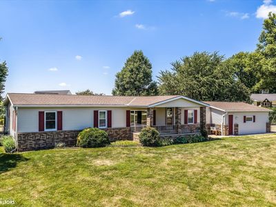 409 E Jaycee St