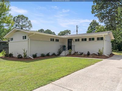 208 Woodside Dr