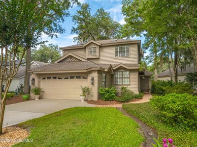 35 Bay Tree Ct E