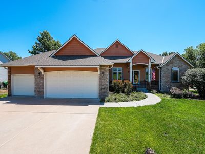 1910 N Jason Dr
