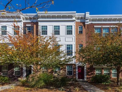 600 Grand Avenue UNIT 8B