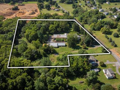 2148 Delmar Orchard Rd