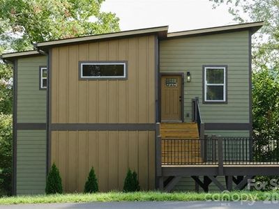 14 Red Maple Dr