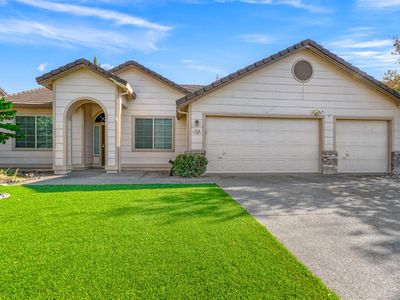 2926 Aquamarine Cir