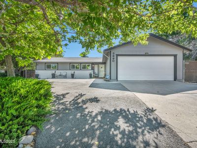 3690 Sleepy Hollow Dr