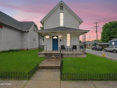 358 Sims St