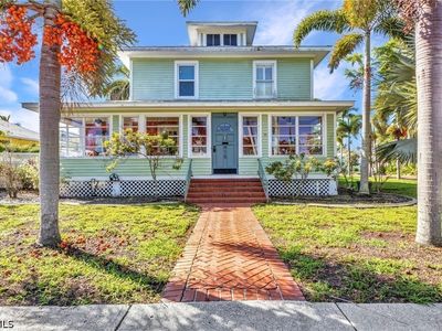 415 W Marion Ave