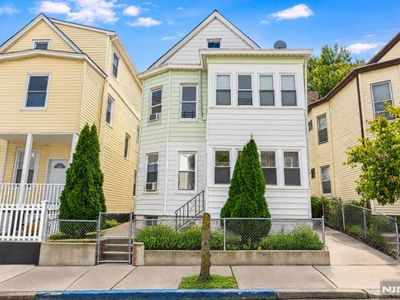 264 Harrison Street