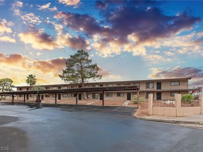 555 S Royal Crest Cir Unit 9