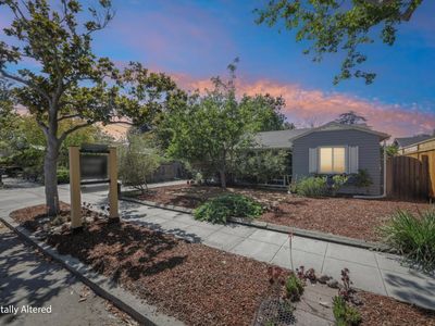 444 Matadero Ave
