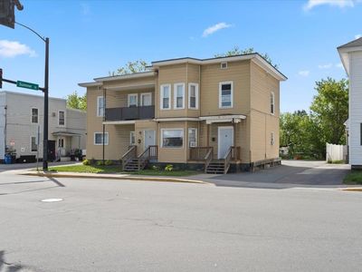 18 Maple Avenue