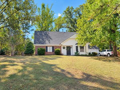 Property at 206 Circle Dr, Many, LA