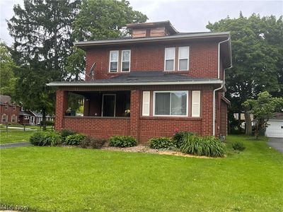 966 Lanterman Ave