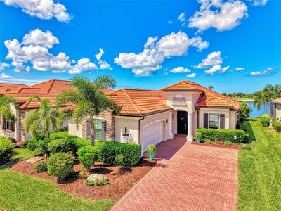 23423 WAVERLY CIRCLE