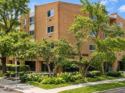 203 N Kenilworth Ave APT 4F