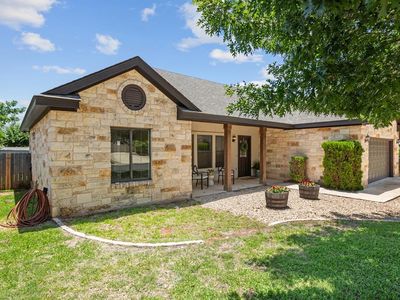 711 Englemann Oak Dr