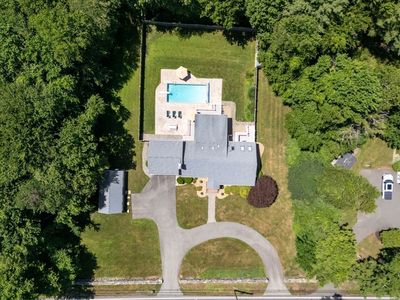 61 Topsfield Rd
