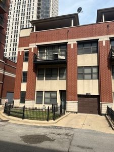 334 N Jefferson St Unit A